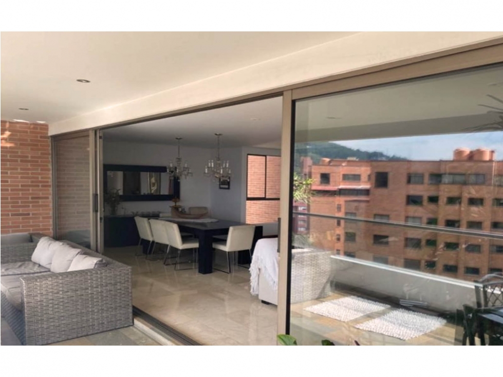 Venta apartamento lujo Medellín Poblado superior santas palmas luxury