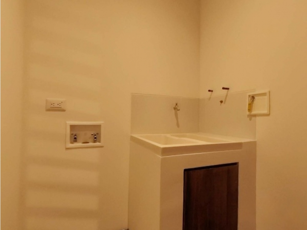 Venta apartaestudio Ciudad del Rio Medellin