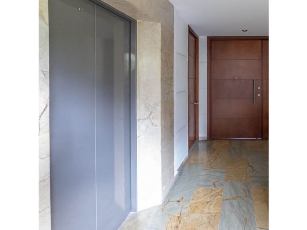 Venta apartamento lujo Medellín Poblado superior santas palmas luxury — foto 3