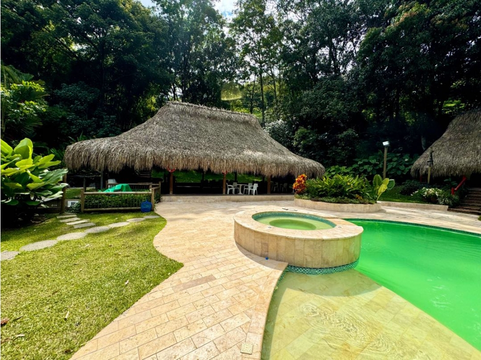 ESPECTACULAR FINCA EN VENTA EN GIRARDOTA — foto 3