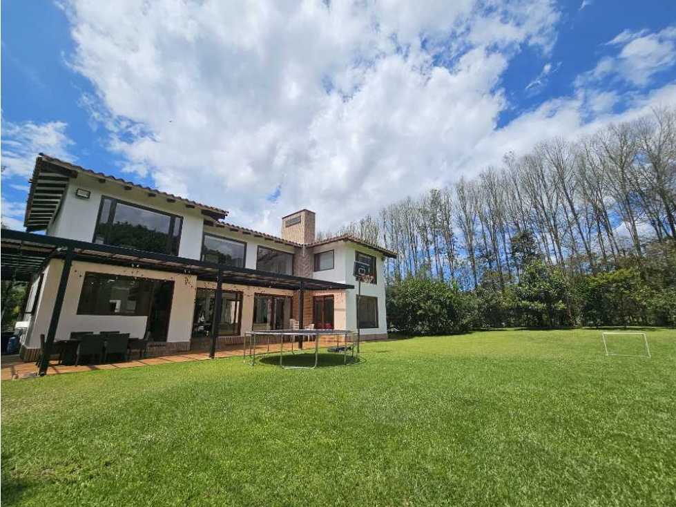 Espectacular casa campestre ubicada en el Retiro sector FIzebad. — foto 4