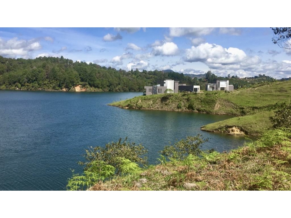 ESPECTACULAR LOTE EN VENTA GUATAPE VEREDA LA PEÑA — foto 4