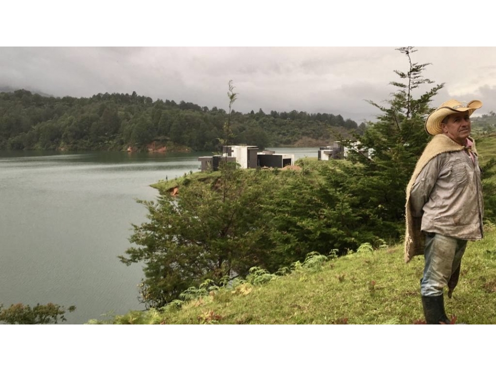 ESPECTACULAR LOTE EN VENTA GUATAPE VEREDA LA PEÑA — foto 2