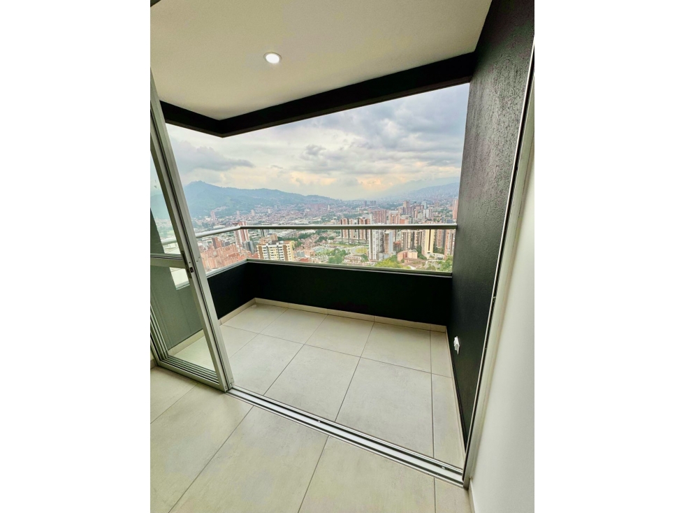 HERMOSO APARTAMENTO EN VENTA SABANETA LOMA LINDA — foto 2
