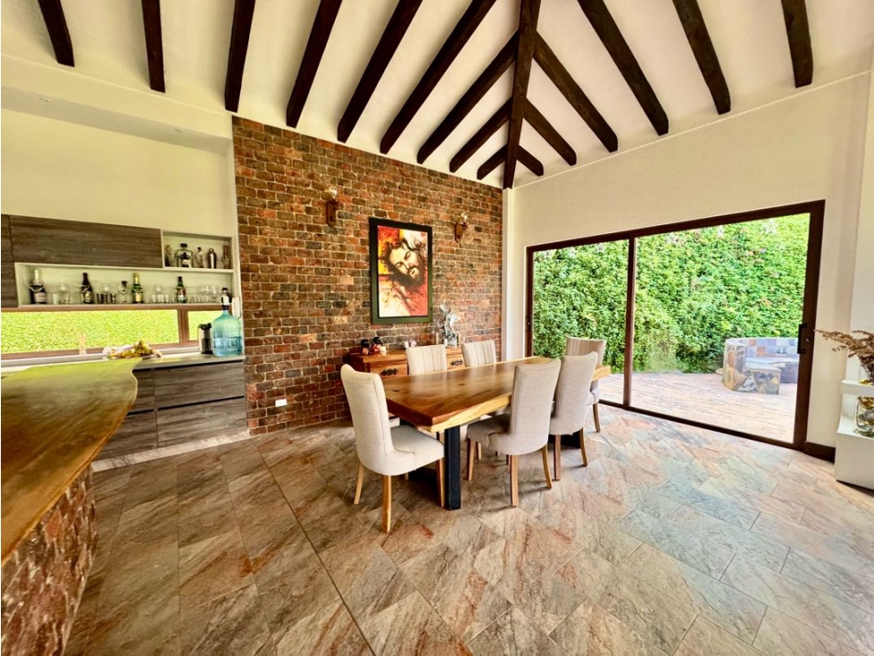 HERMOSA CASA EN VENTA ENVIGADO LOMA DEL ESCOBERO PARTE BAJA — foto 6