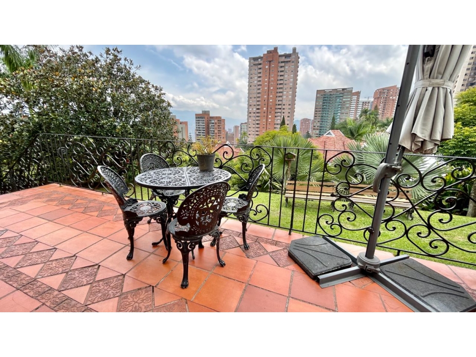 Te ofrezco casa en el Poblado sector Tesoro — foto 2