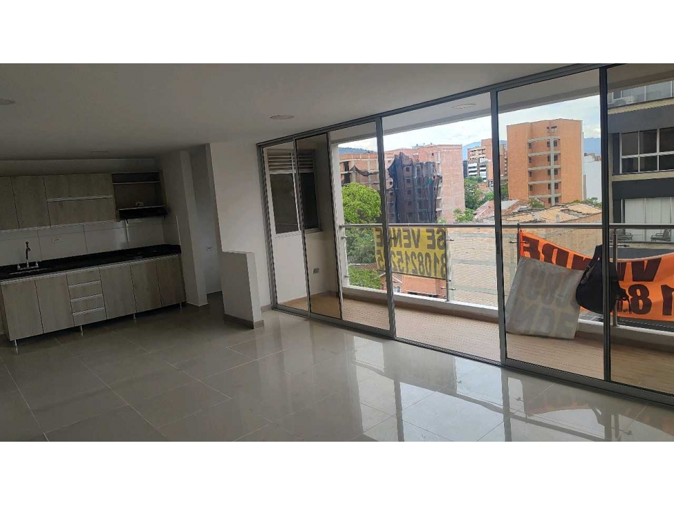 VENTA HERMOSO APARTAMENTO. PISO 6°. BELÉN ALAMEDA. MEDELLIN — foto 2
