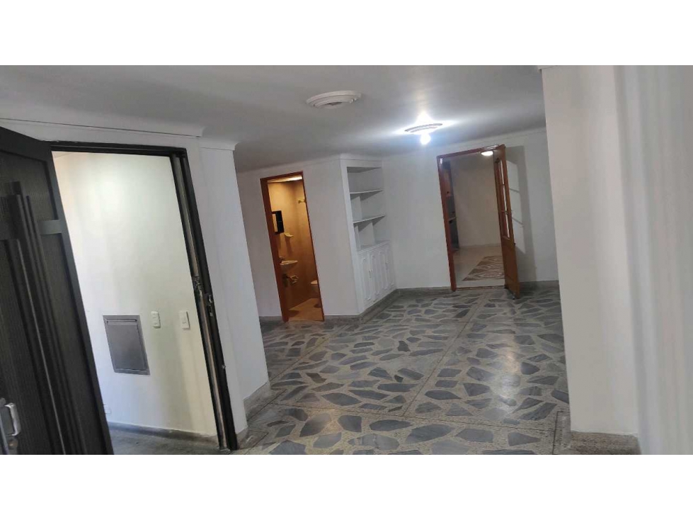VENTA CASA 1ER PISO. BARRIO SIMÓN BOLIVAR. MEDELLÍN — foto 5