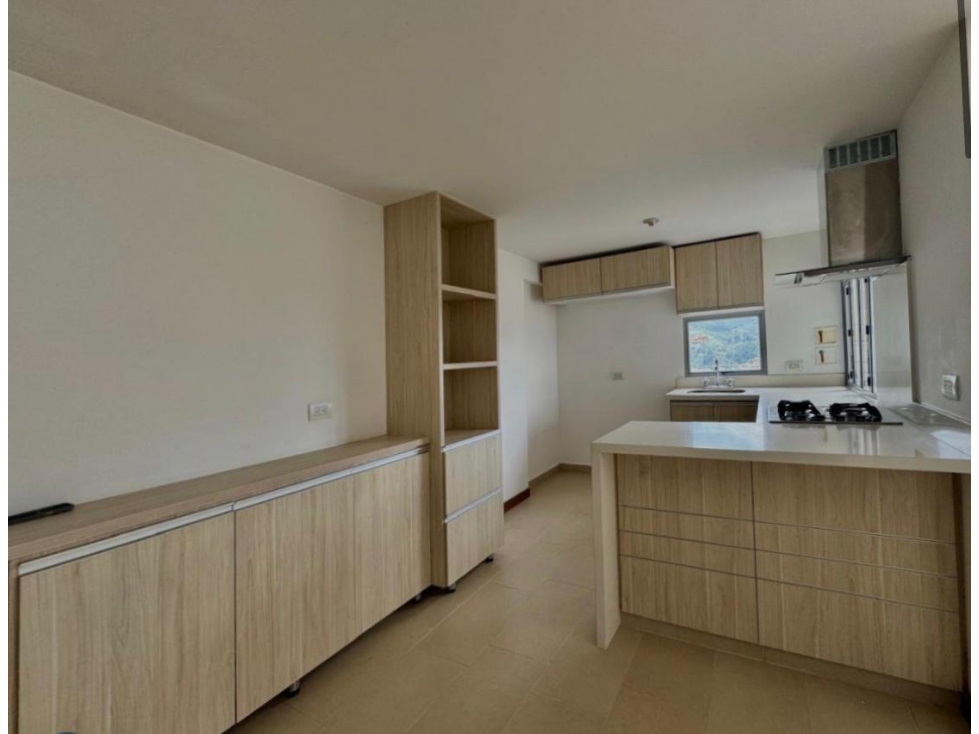 Venta apartamento Loma de las Brujas — foto 2
