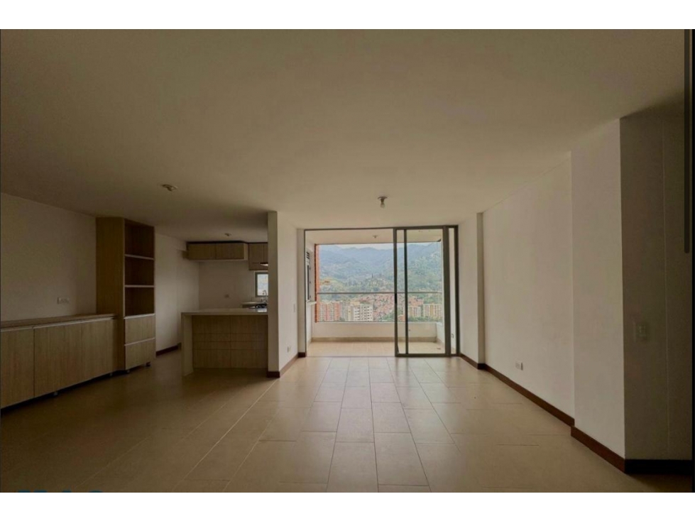 Venta apartamento Loma de las Brujas — foto 4