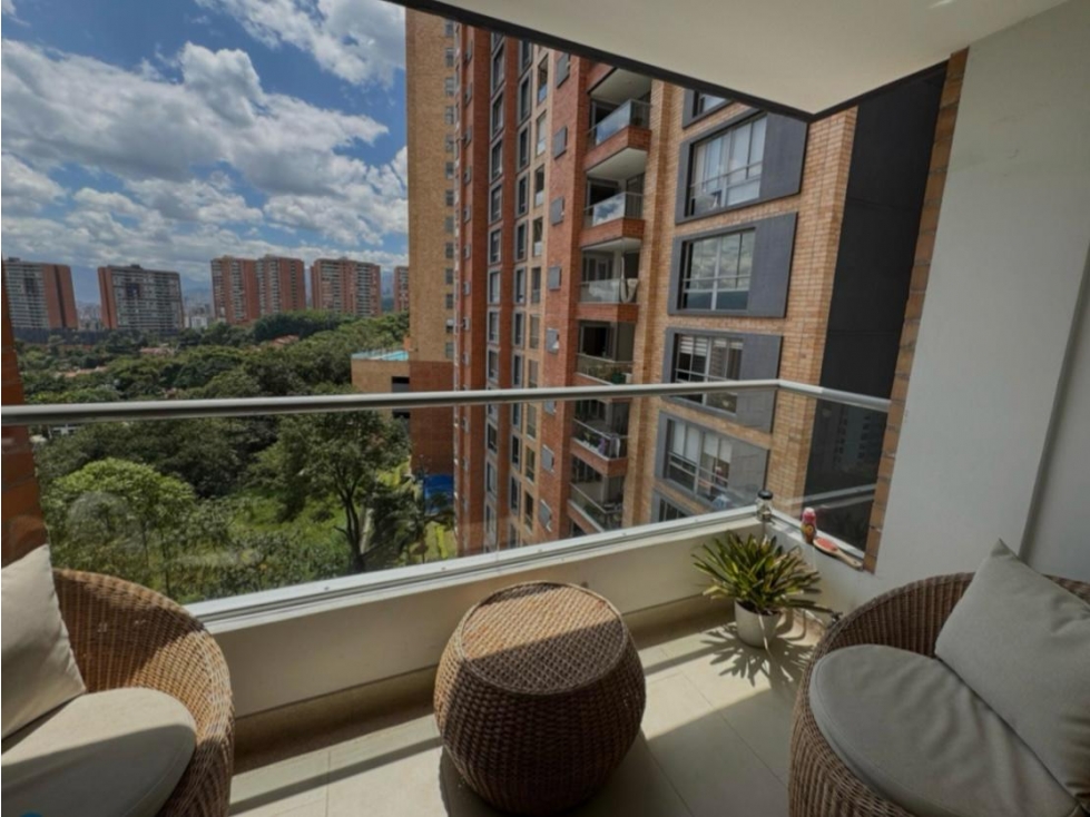 Venta apartamento Loma de las Brujas — foto 3