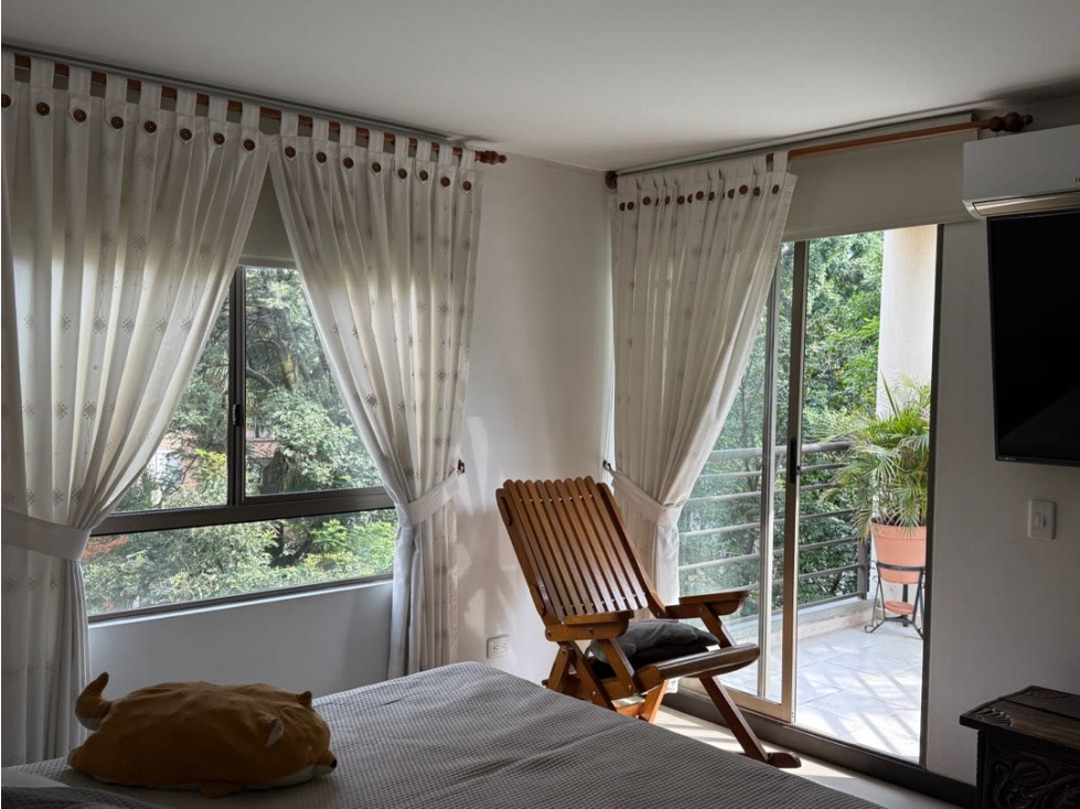 VENTA DE APARTAMENTO EN CONQUISTADORES CON ASCENSOR Y PORTERÍA — foto 3