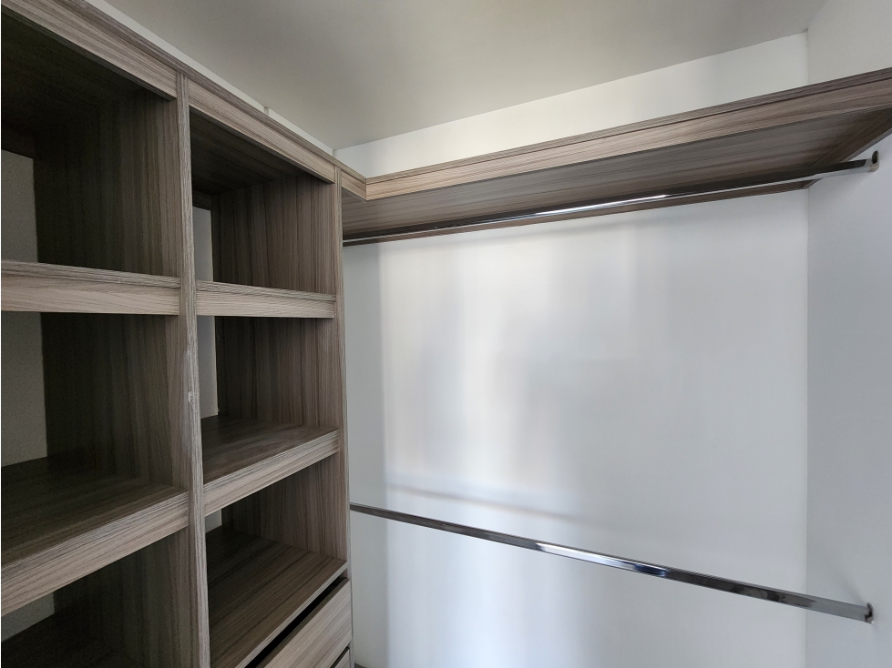 VENTA APARTAMENTO SABANETA, PISO ALTO HERMOSA VISTA, UNIDAD FAMILIAR — foto 4