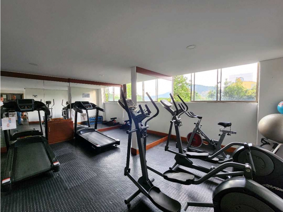 OPORTUNIDAD VENTA DE APARTAMENTO ENVIGADO PARTE PLANA Y EN UNIDAD — foto 4