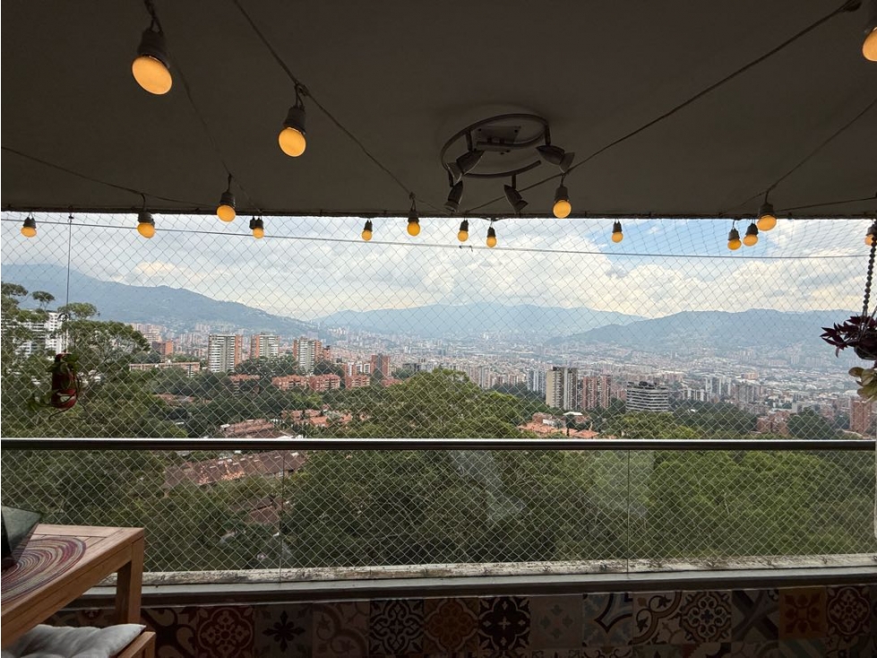 VENTA DE APARTAMENTO DUPLEX EN EL POBLADO SAN LUCAS UNIDAD COMPLETA — foto 3