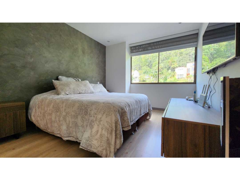 VENTA DE APARTAMENTO CON TERRAZA EN EL POBLADO COLA DEL ZORRO — foto 2