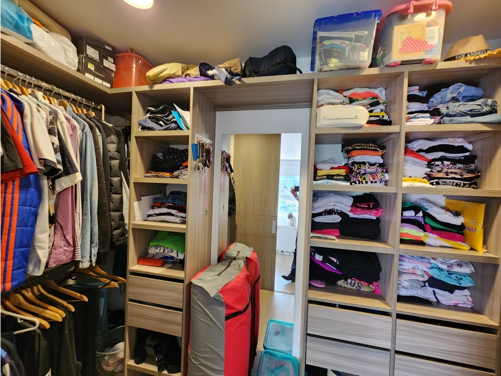 VENTA DE APARTAMENTO ENVIGADO, PARTE PLANA, UNIDAD FAMILIAR — foto 2