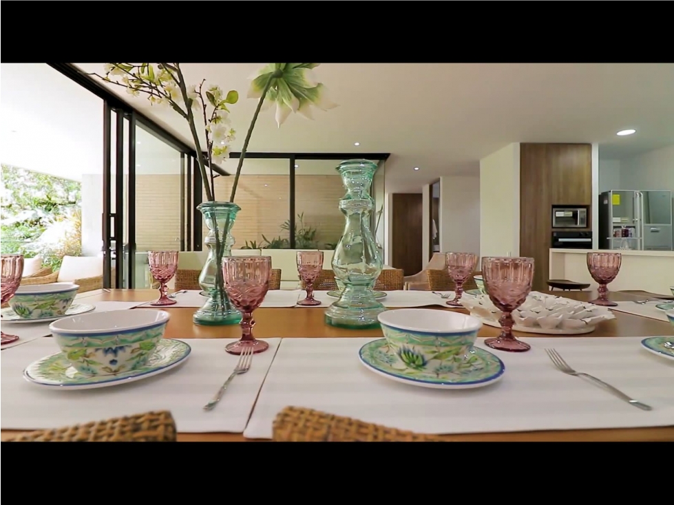 VENTA DE APARTAMENTO EN EL POBLADO, CERCA DE TODO, CASI NUEVO — foto 5