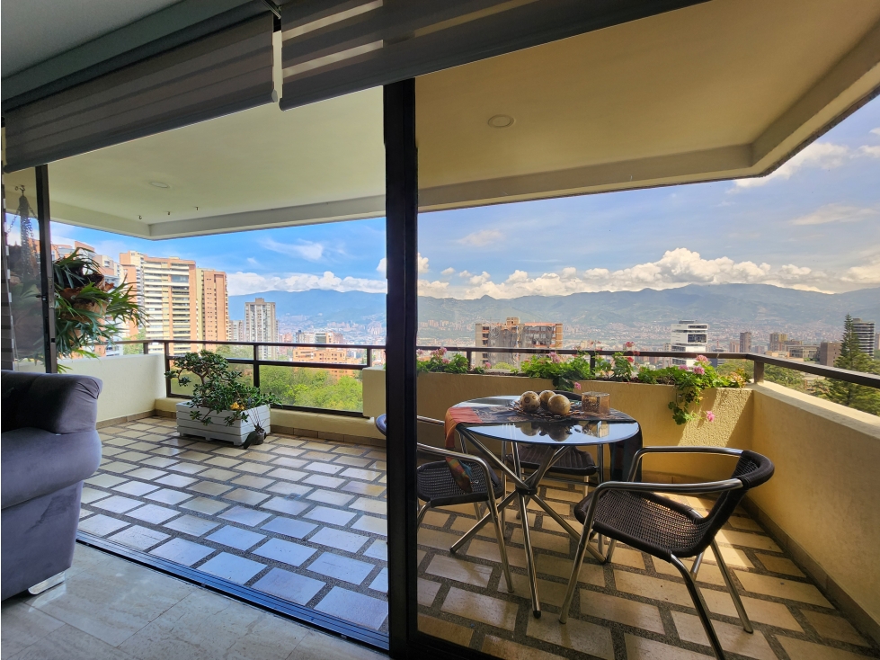 VENTA DE PENTHOUSE POBLADO 257M2 Y 50M2 DE TERRAZAS, REMODELADO — foto 2