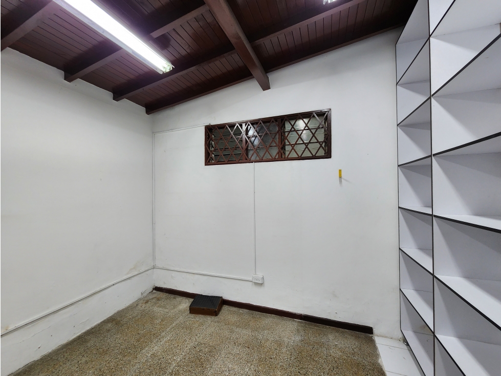VENTA DE CASA POBLADO AGUACATALA EAFIT, IDEAL PARA OFICINAS, AIRBNB — foto 3