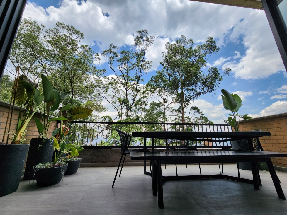 VENTA DE ESPECTACULAR PENTHOUSE PARA ESTRENAR EN EL POBLADO — foto 6
