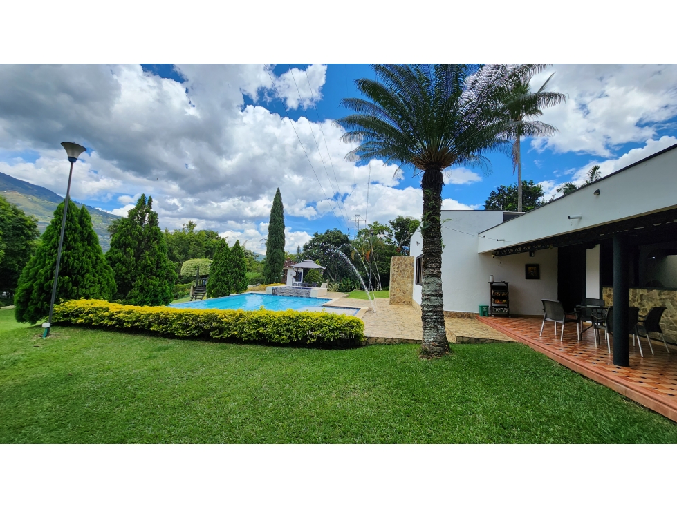 VENTA DE ESPECTACULAR CASA FINCA, A SOLO 30 MINUTOS DE EL POBLADO — foto 5