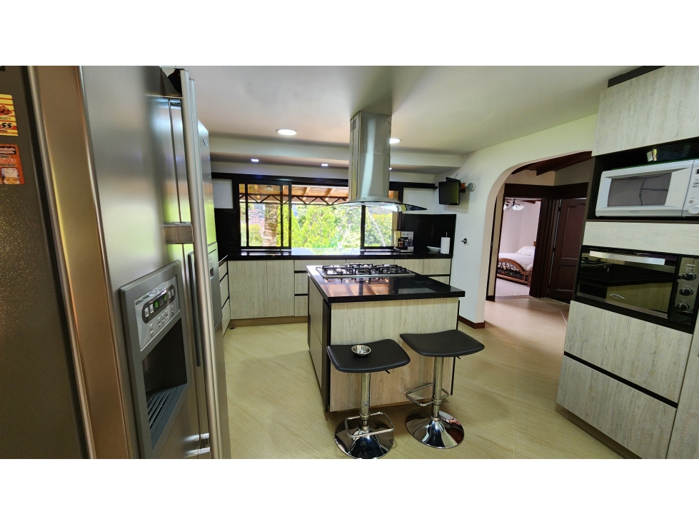 VENTA DE ESPECTACULAR CASA FINCA, A SOLO 30 MINUTOS DE EL POBLADO — foto 6