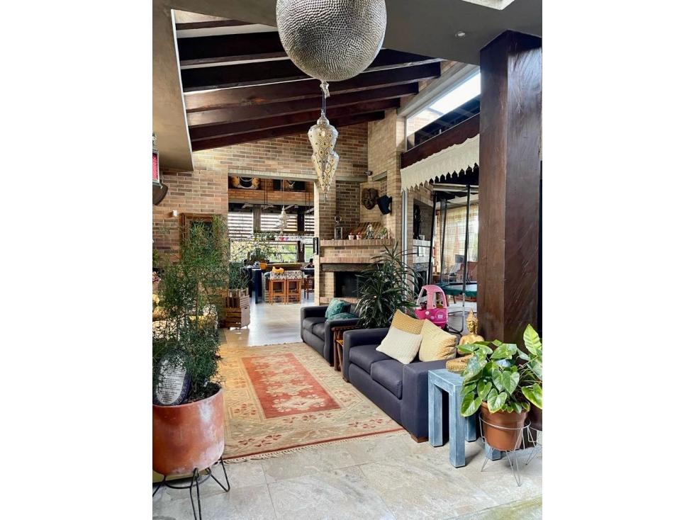 ESPECTÁCULAR CASA EN VENTA ALTO DE LAS PALMAS — foto 6