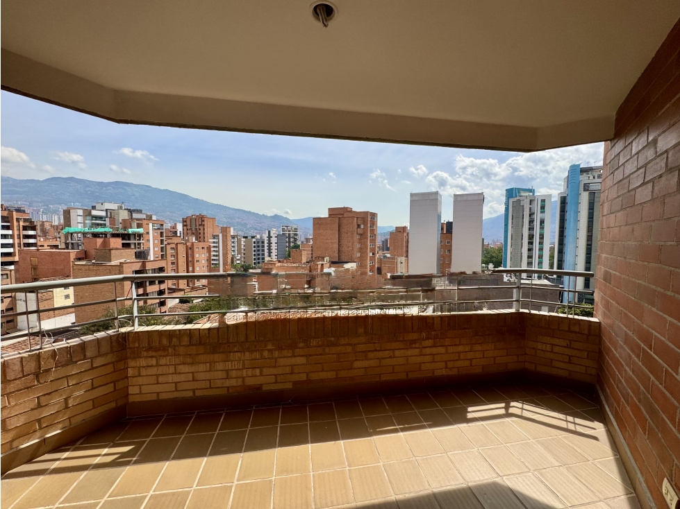 EXCELENTE APARTAMENTO EN VENTA EN LAURELES — foto 3