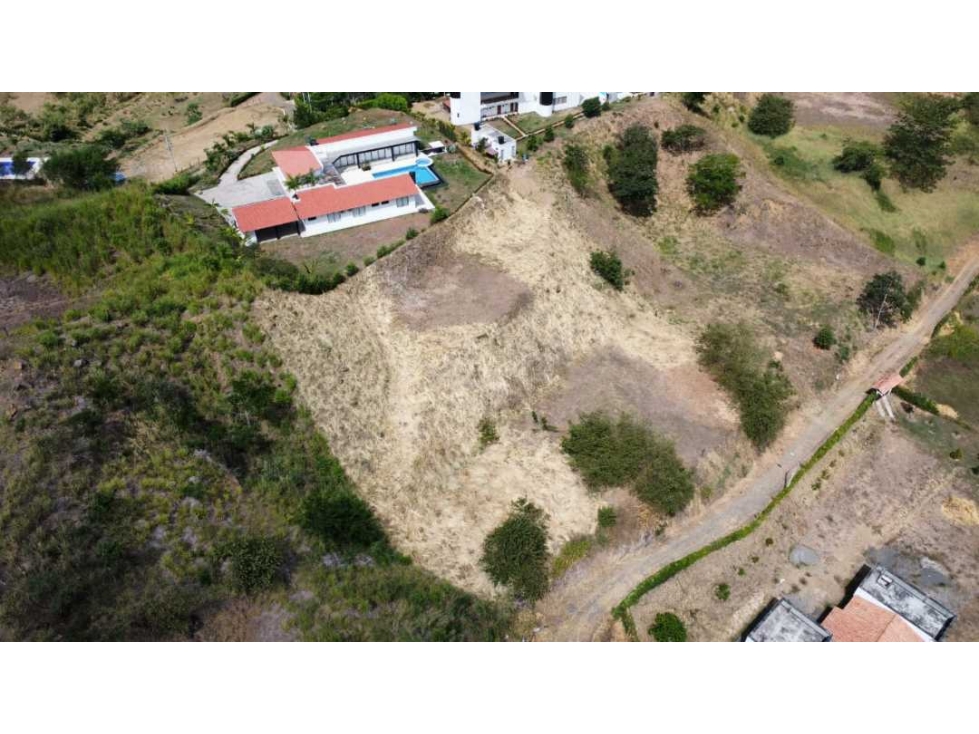*LOTE CON HERMOSA VISTA EN OCCIDENTE SOPETRAN* — foto 5