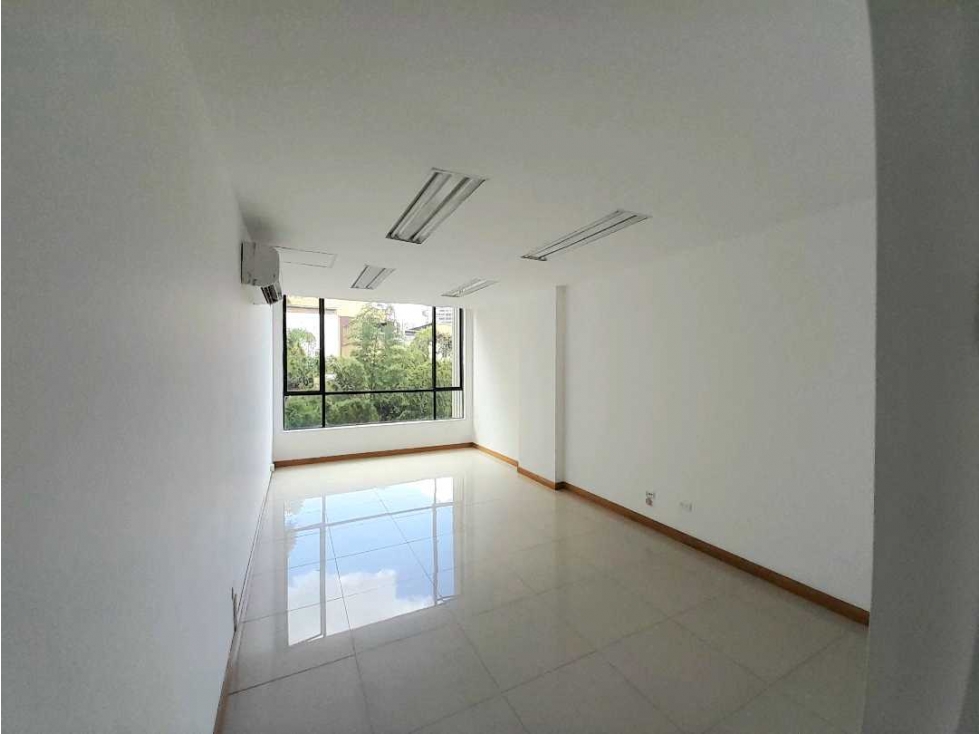 Alquiler local milla de oro 9458300 DL