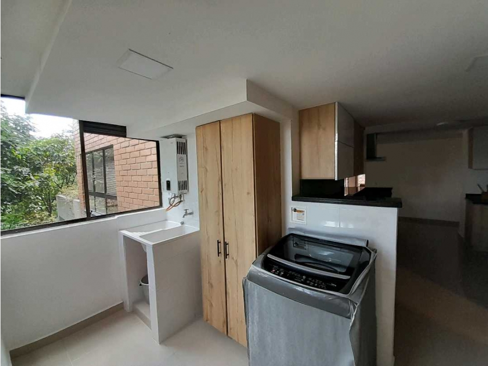 Alquiler Apartamento Amoblado Poblado san Lucas 9075476 DL — foto 2