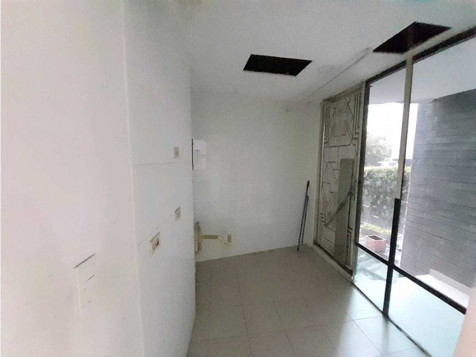 Alquiler Local Poblado Milla de Oro 8646497 DL — foto 5