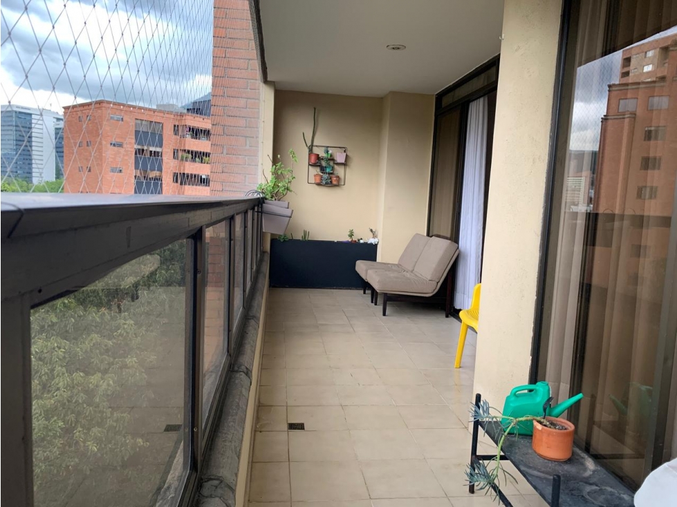 Venta De Apartamento En El Poblado