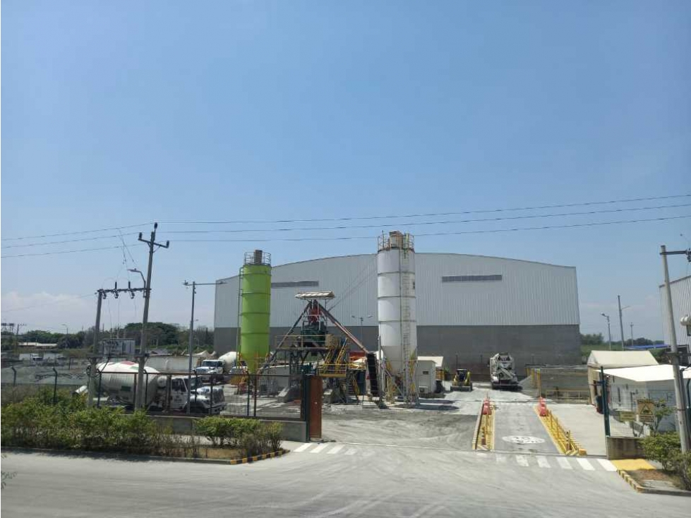 VENDO O ALQUILO BODEGA YUMBO 5201040 PQ