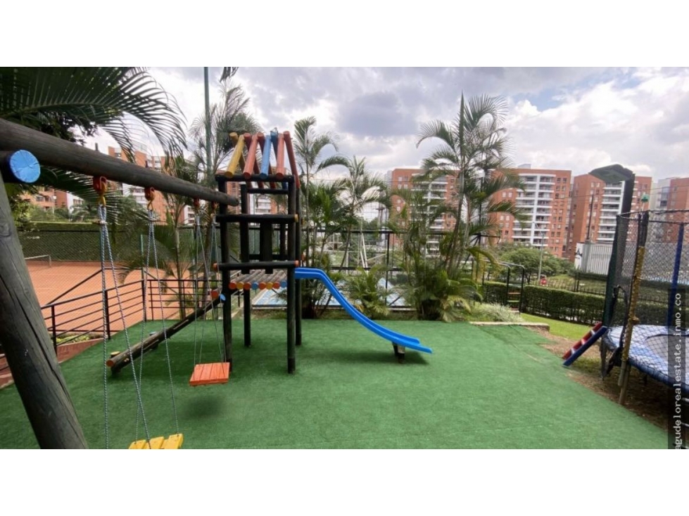 VENDO APARTAMENTO 4TO PISOLOS CRISTALES 9575859 CG — foto 3