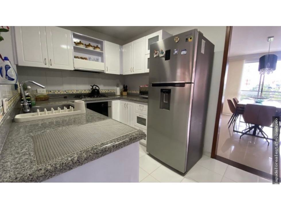 VENDO APARTAMENTO 4TO PISOLOS CRISTALES 9575859 CG — foto 4