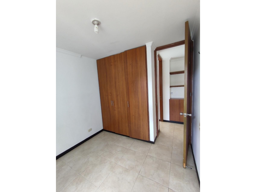 VENDO APARTAMENTO VALLE DEL LILI 6TO PISO C/A 9575905 CG — foto 3