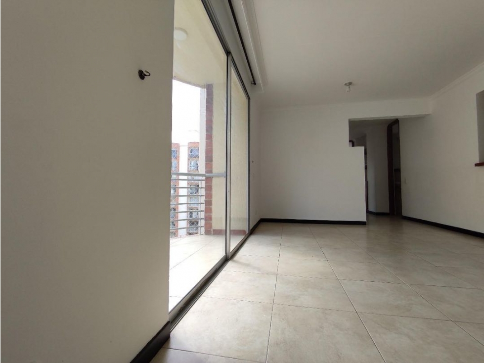 VENDO APARTAMENTO VALLE DEL LILI 6TO PISO C/A 9575905 CG — foto 6