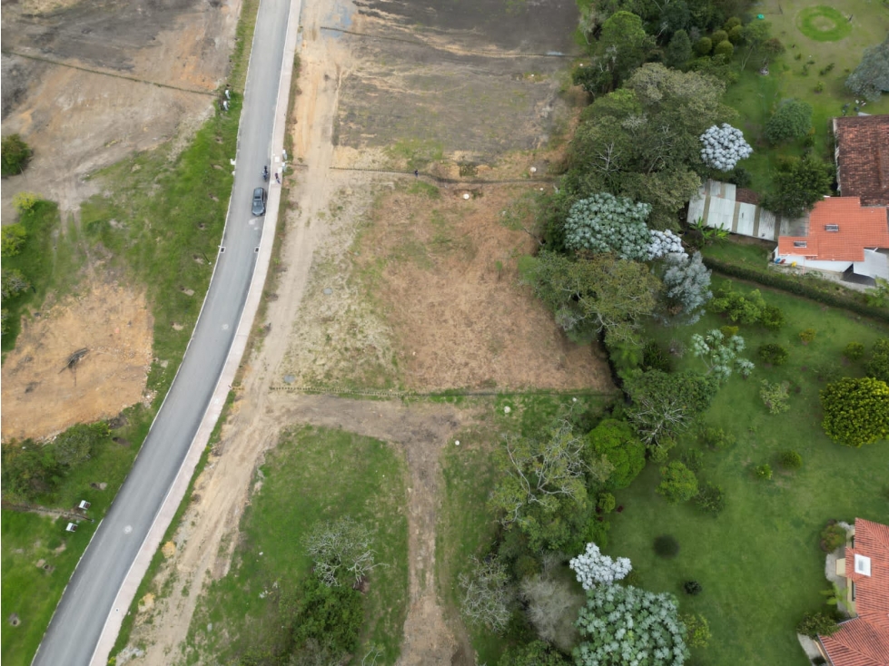 VENTA DE LOTE EN LA CEJA