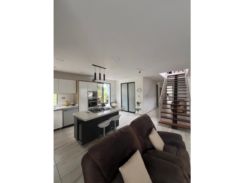 VENTA DE CASA CAMPESTRE EN GUARNE ANTIOQUIA