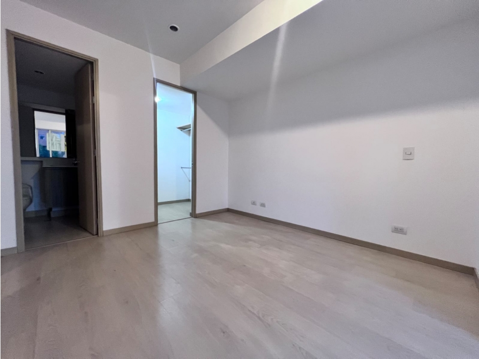 VENTA APARTAMENTO EN LOMA DE LAS BRUJAS - ENVIGADO