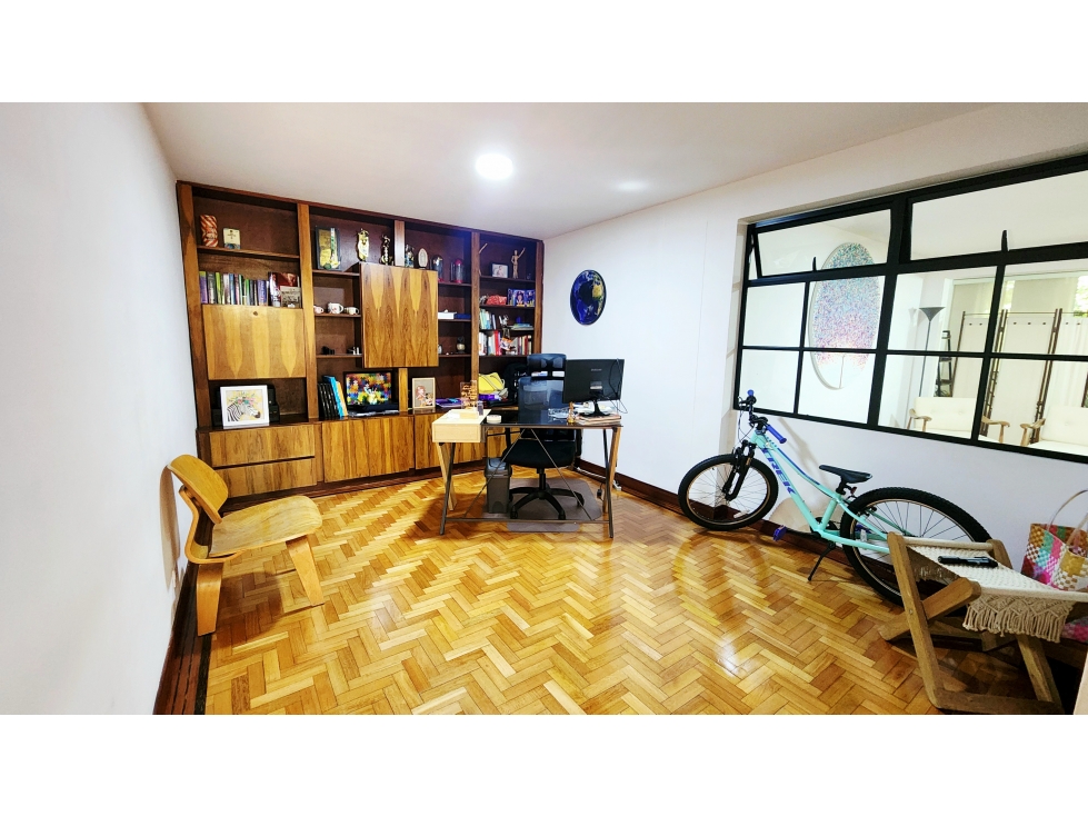 VENTA APARTAMENTO REMODELADO EN MILLA DE ORO EL POBLADO — foto 5