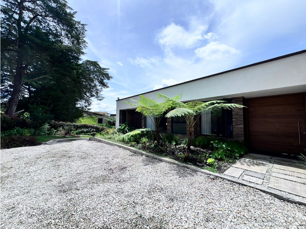 VENTA CASA EN LA CEJA SECTOR EL YARUMO — foto 2