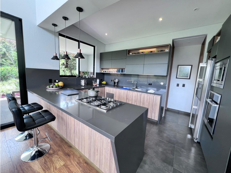VENTA CASA EN LA CEJA SECTOR EL YARUMO — foto 4