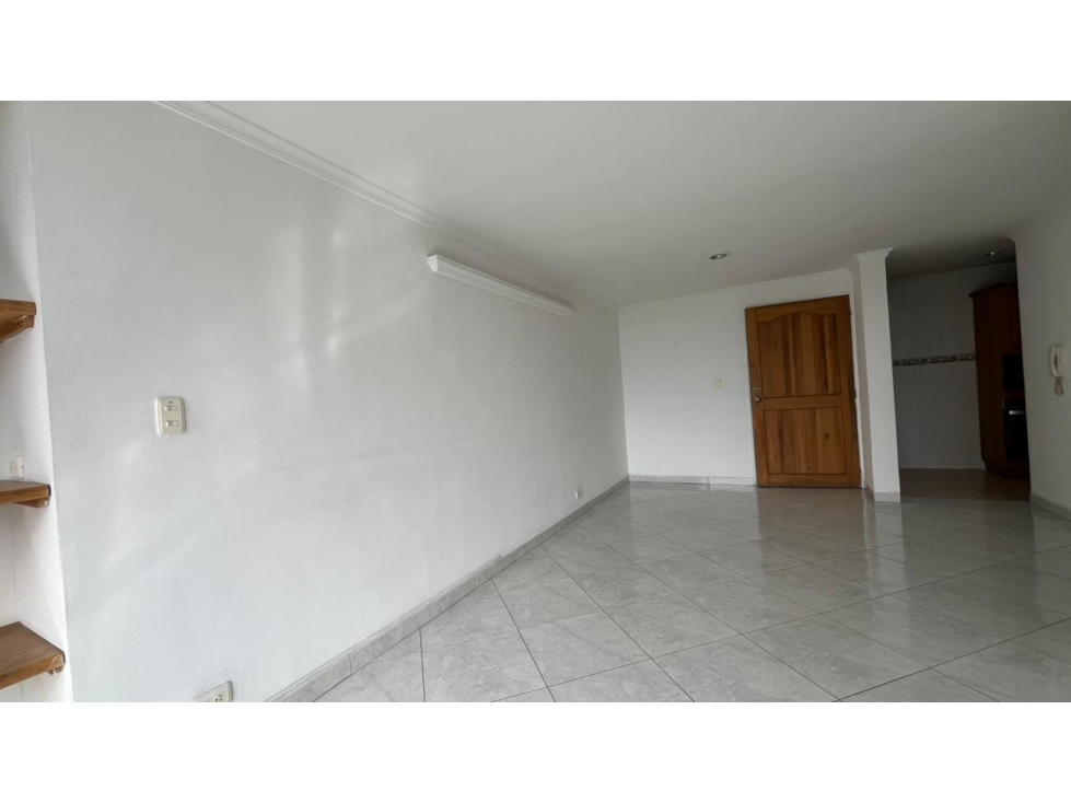 VENTA DE APARTAMENTO EN LOMA DE LOS BERNAL CON EXCELENTE VISTA — foto 5