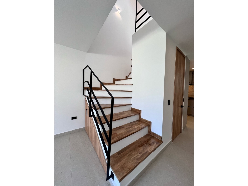 VENTA CASA EN LA CEJA - CERCA AL VIVA — foto 6