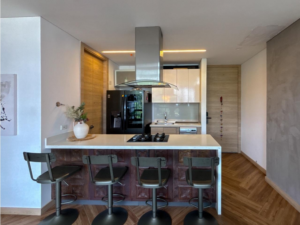VENTA APARTAMENTO DUPLEX EN LOMA DEL ESCOBERO — foto 2