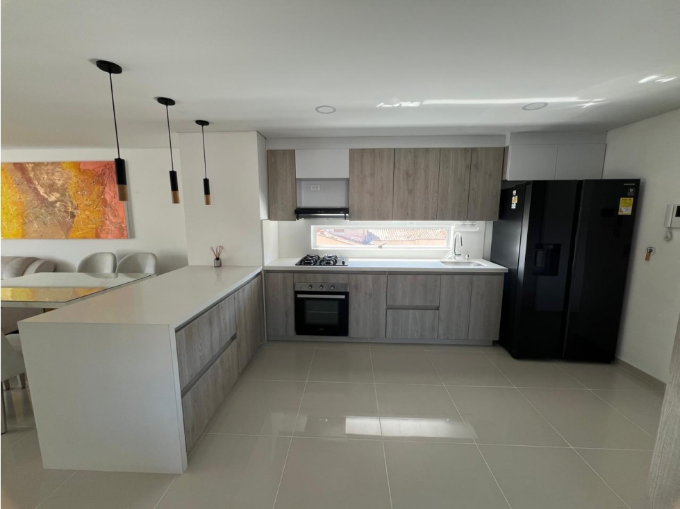 VENTA APARTAMENO EN EL PORTAL ENVIGADO CON COLEGA — foto 3