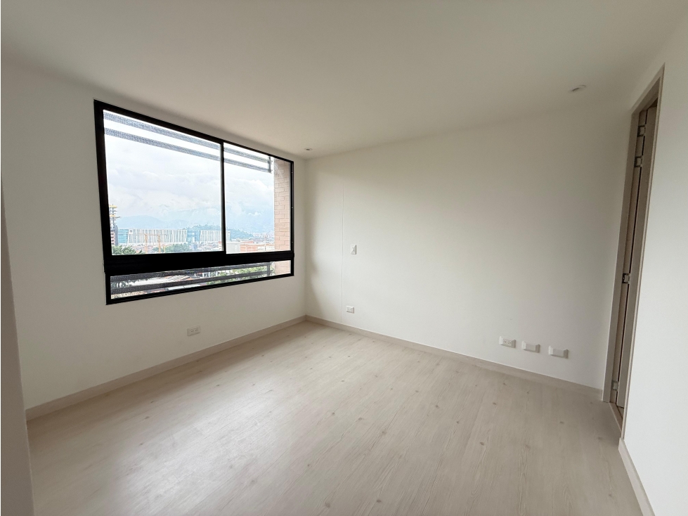VENTA APARTAMENTO EN POBLADO CASTROPOL - 2 — foto 5